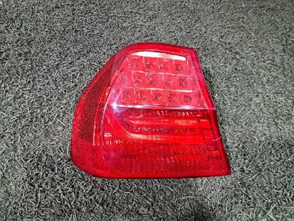2011 BMW 320d Rear,Left TailLight
