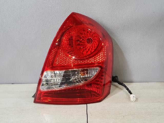 2010 Hyundai Accent Verna Transform Rear,Right TailLight 92402 1E500