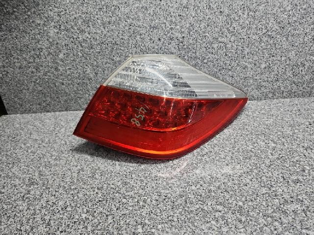 2011 Hyundai Genesis Rear,Right TailLight 92402 3M060
