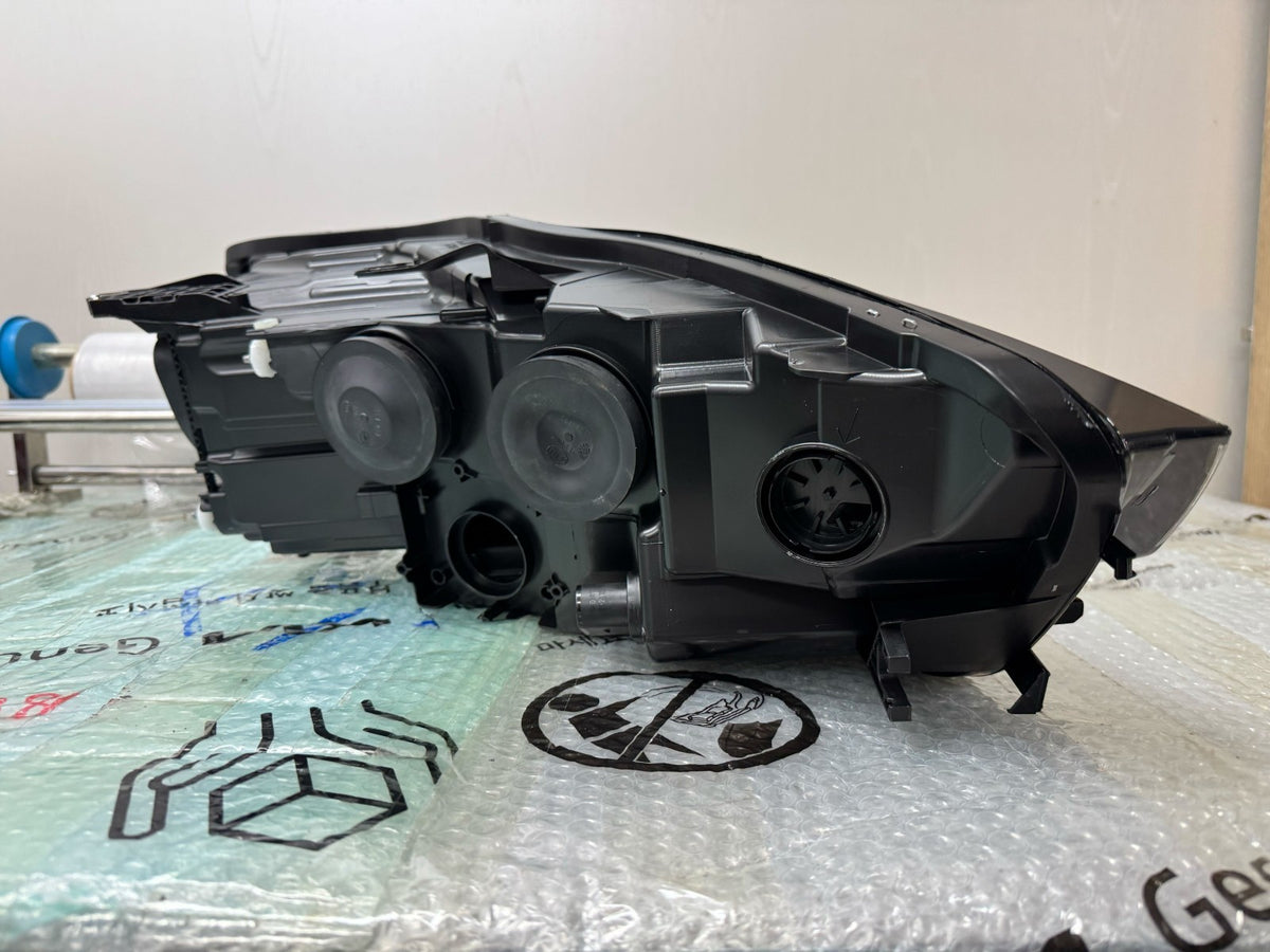 Audi A4 B9 B9 8W 2018-2025 Full LED RIGHT Headlight Used GENUINE 8W0941034D