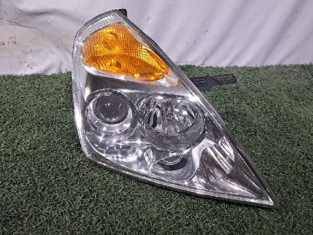 2010 KIA Cedona Grand Carnival Right Headlight 921024DXXX