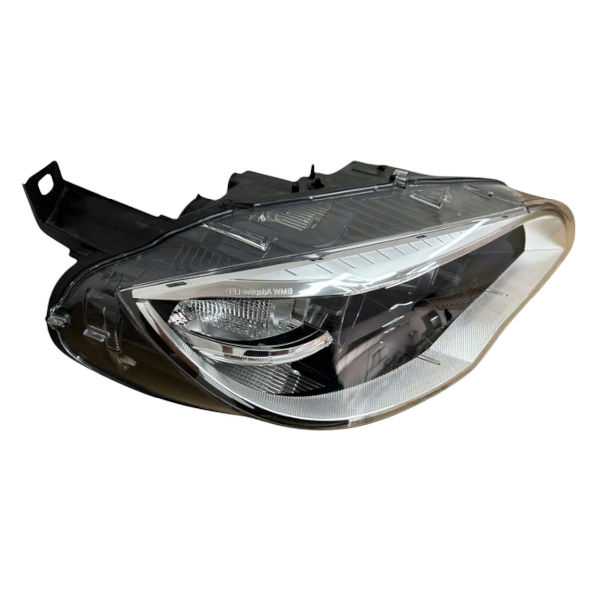 BMW X6 E71,E70 LED Headlight (Adaptive LED Headlight) RIGHT USED GENUINE 7359366