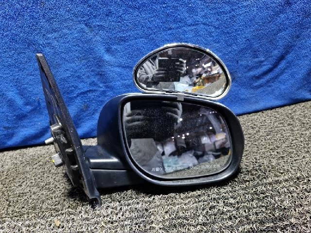 2010 KIA Cerato Forte LPI Right Silver Side Mirror 87620 1M6103D