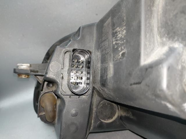 2012 Volkswagen Passat Left Xenon Headlight A080066