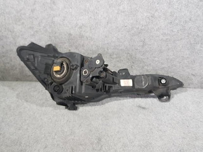 2013 Hyundai YF Sonata the Brilliant Right Fog Light 922023S210
