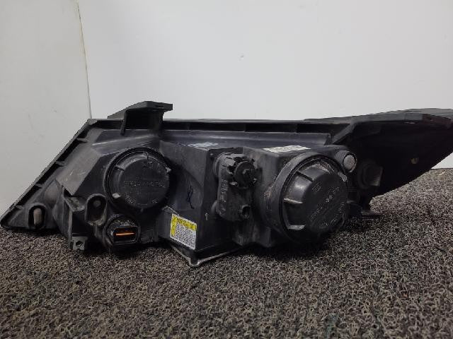 2011 KIA Sorento R Right Xenon Headlight 92102 2P100