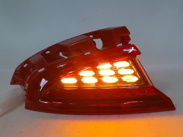 2019 KIA Stinger Rear,Left LED TailLight 92401 J5