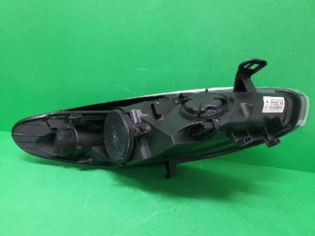2015 Renault Fluence SM3 Neo LE Left Headlight 260606906R