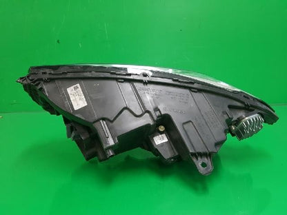 2021 Volvo XC90 Right Headlight 32342483