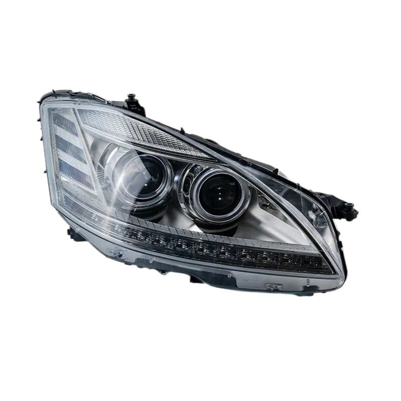 Mercedes-Benz S-Class W221 Xenon PAIR USED GENUINE A2218201939 A2218202039