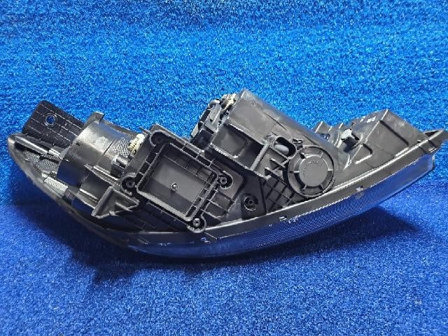 2017 KIA Cedona all new Carnival Left Halogen Headlight 92101A9040