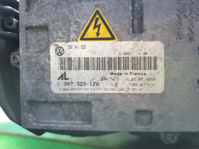 2010 Volkswagen CC Left Xenon Headlight 3C8941753C