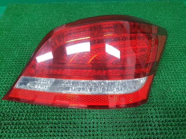 2010 Hyundai Equus VI VS460 Rear,Right TailLight
