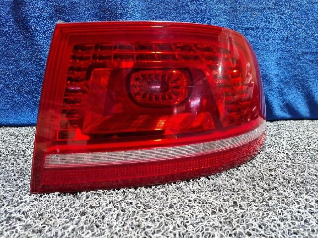 2011 Volkswagen V6 TDI Rear,Right LED TailLight 3D0945096H