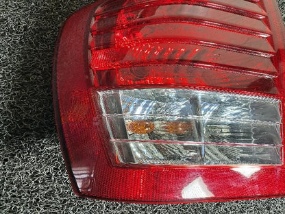 2012 KIA Cedona R Rear,Left TailLight 92401 4J000