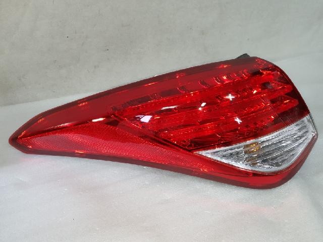 2012 Hyundai i40 saloon Rear,Left LED TailLight 92401 3Z300