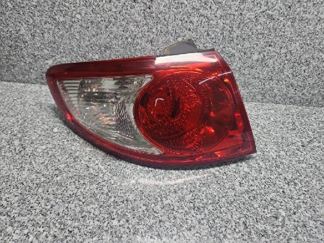 2011 Hyundai Santa Fe Rear,Left TailLight 92401 2B000