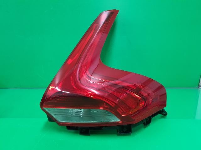 2015 Volvo V40 D2 Rear,Right TailLight 31395845