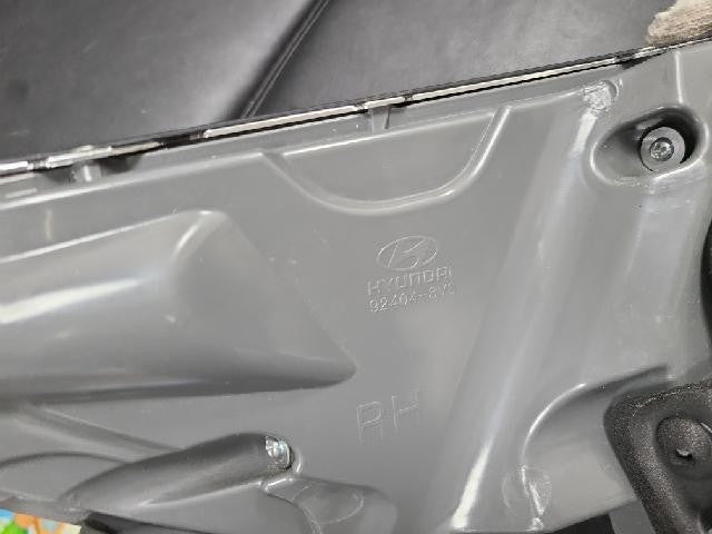 2014 Hyundai Azera Grandeur HG Rear,Right TailLight 92404 3V01