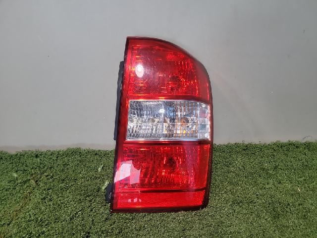 2010 KIA Cedona New Rear,Right TailLight 92402 4D100