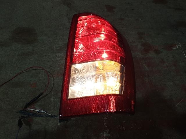 2011 KIA Cedona Grand R Rear,Right Halogen TailLight 92402-4D000