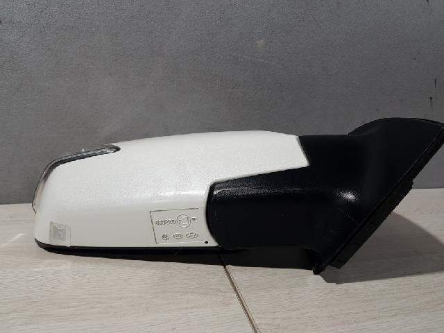 2013 KIA Cedona Grand Carnival R Right White Side Mirror 87620 4D901SWP