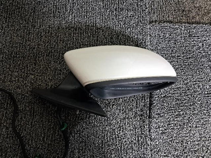 2011 Volkswagen CC Right Side Mirror