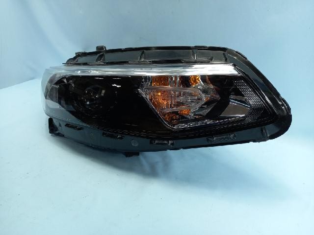 2017 Chevrolet All New Malibu Right Xenon Headlight