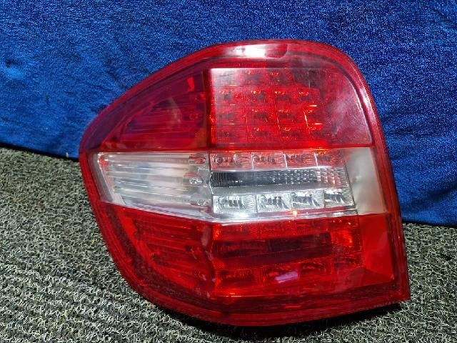 2010 ES M Class Rear,Left LED TailLight A1649064200