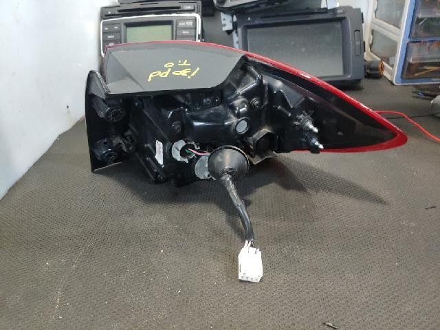 2017 Hyundai Elantra GT i30 PD Rear,Left LED TailLight 92401 G3100
