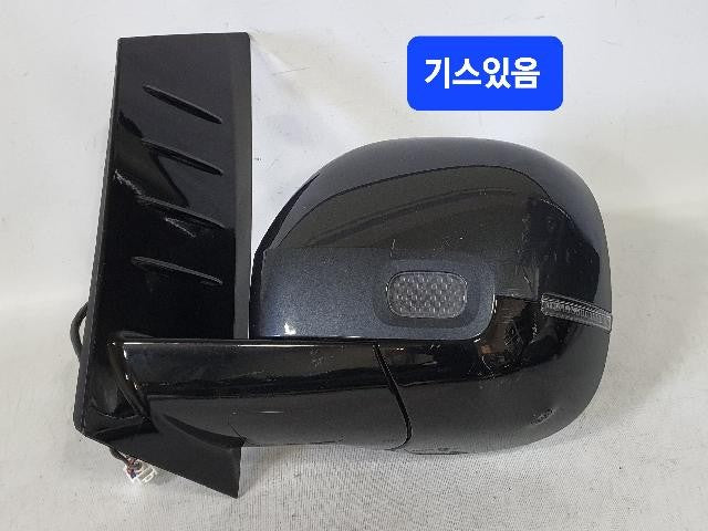 2022 Hyundai Staria Left Gray Side Mirror 87610 CG100P7V