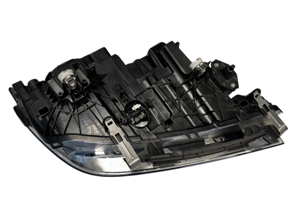 BMW 6 GT G32 GT Adaptive LED Headlight (ICON) LEFT USED GENUINE 7461883