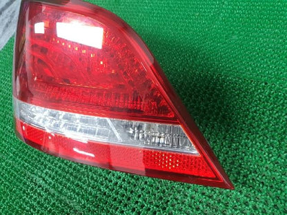 2010 Hyundai Equus VI VS460 Rear,Left TailLight
