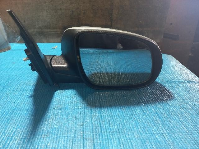 2010 Hyundai Accent Berna Transform Right Silver Side Mirror 876201E670