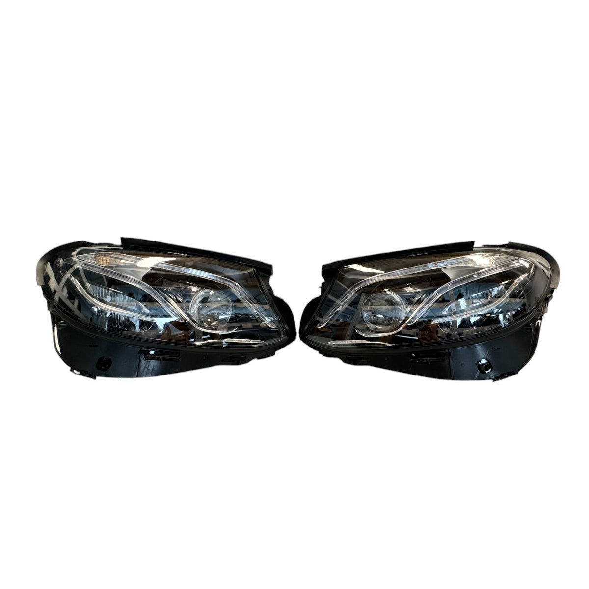 Mercedes-Benz E-Class W213 Multibeam LED PAIR GENUINE A2139062706 A2139062806