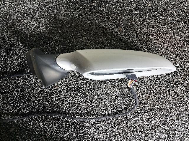 2010 Volkswagen New PASSAT Right Side Mirror