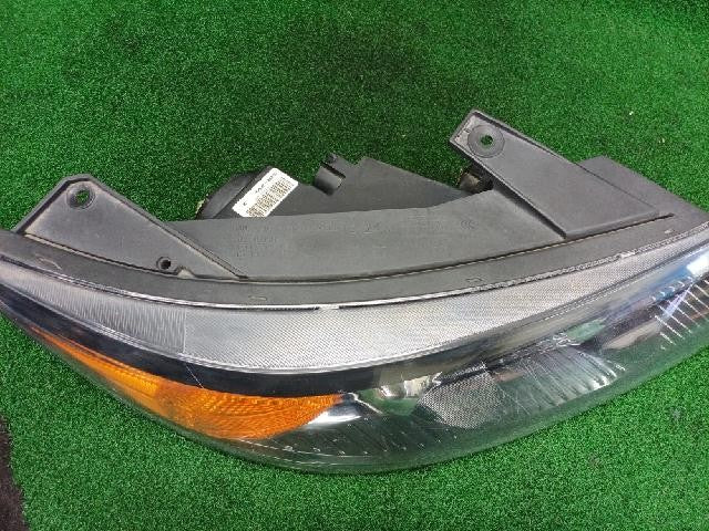 2010 KIA Sorento R Right Headlight 92102-2PXXX