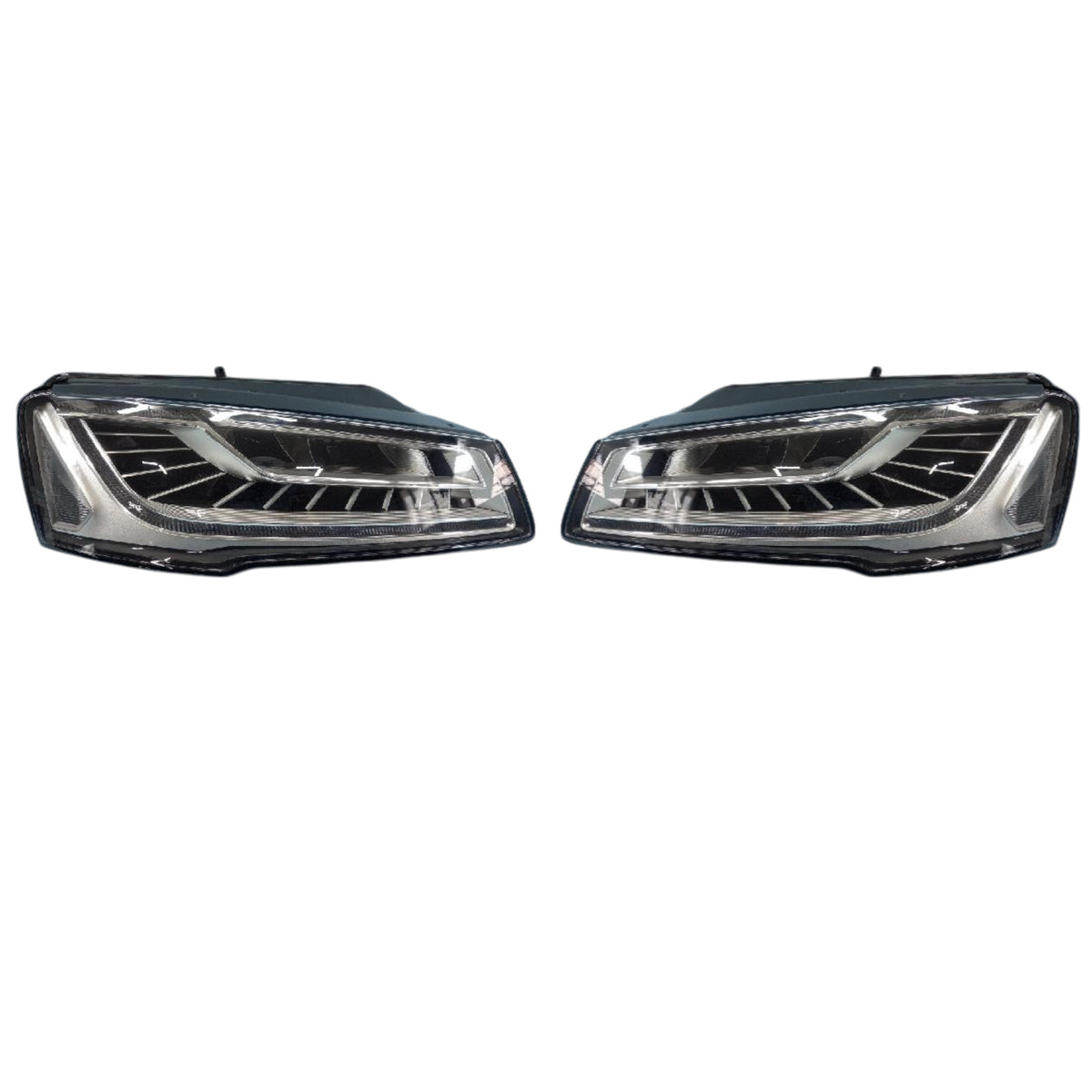 Audi A8 4H LED PAIR USED GENUINE 4HO941773B 4HO941774B