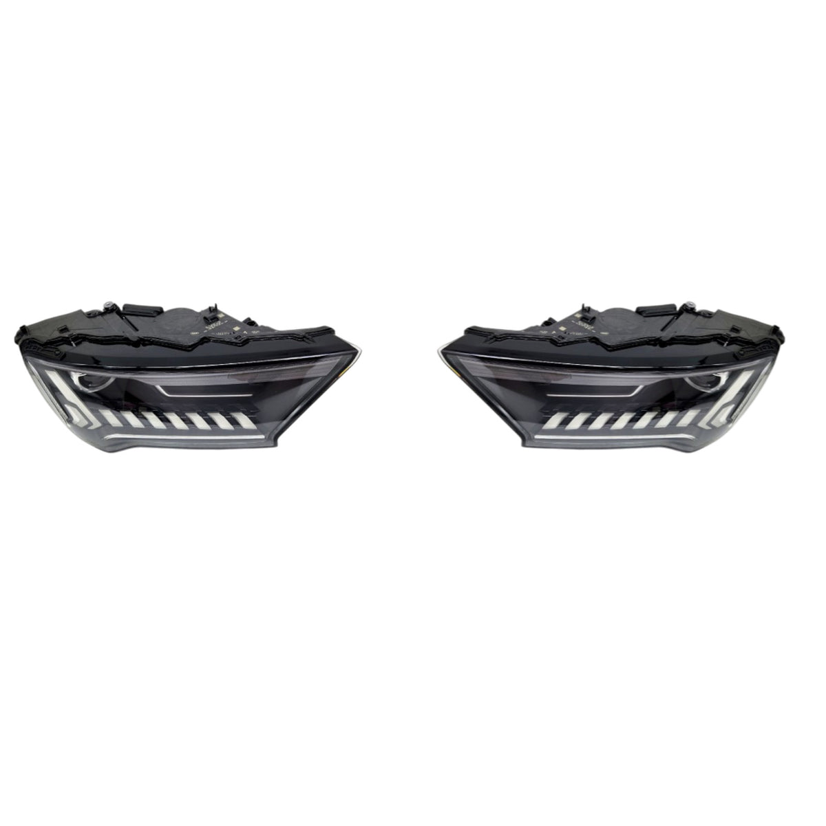 Audi Q7  4M FL LED PAIR USED GENUINE 4M0941039C 4M0941040C