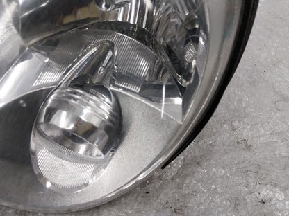 2010 KIA Opirus Premium Left Headlight 921013F5XX
