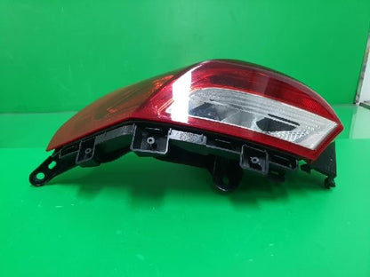 2015 Volvo V40 D2 Rear,Left TailLight 31395844