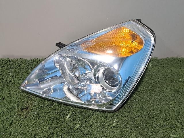 2013 KIA Cedona Carnival R Left Headlight