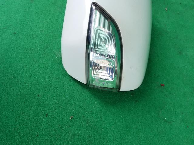 2014 KIA Cedona New Carnival R Left White Side Mirror