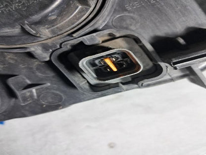 2013 KIA Cedona Grand Carnival R Left Headlight 924014D0