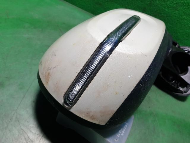 2018 KIA the new ray Right White Side Mirror