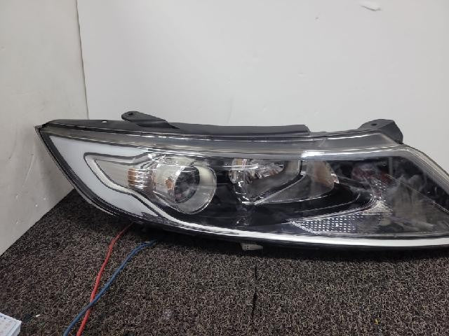 2013 KIA Optima K5 Hybrid Right Xenon Headlight 92102 4U010