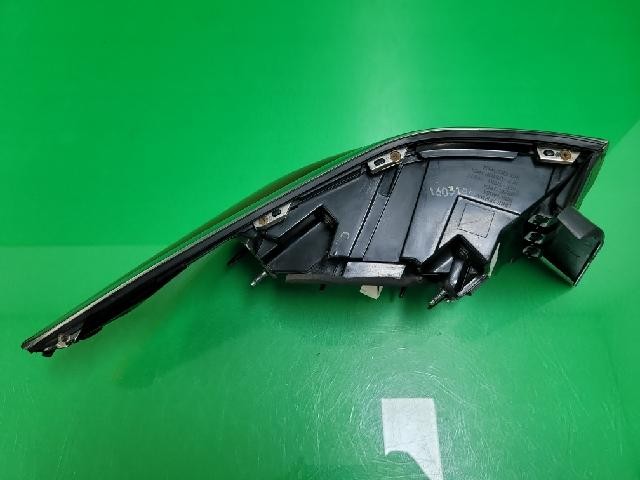 2016 KIA Cadenza All New K7 Rear,Right TailLight 92402 F6000