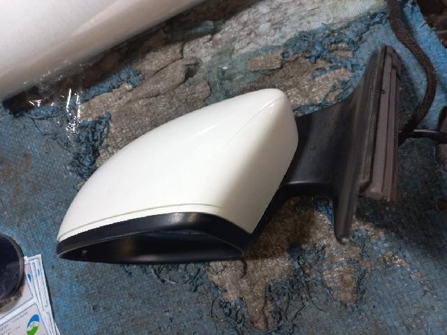 2015 Volkswagen Jetta TDI Left Side Mirror