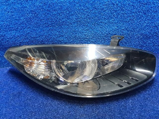 2016 Renault Fluence SM3 Neo Right Headlight 260105633R