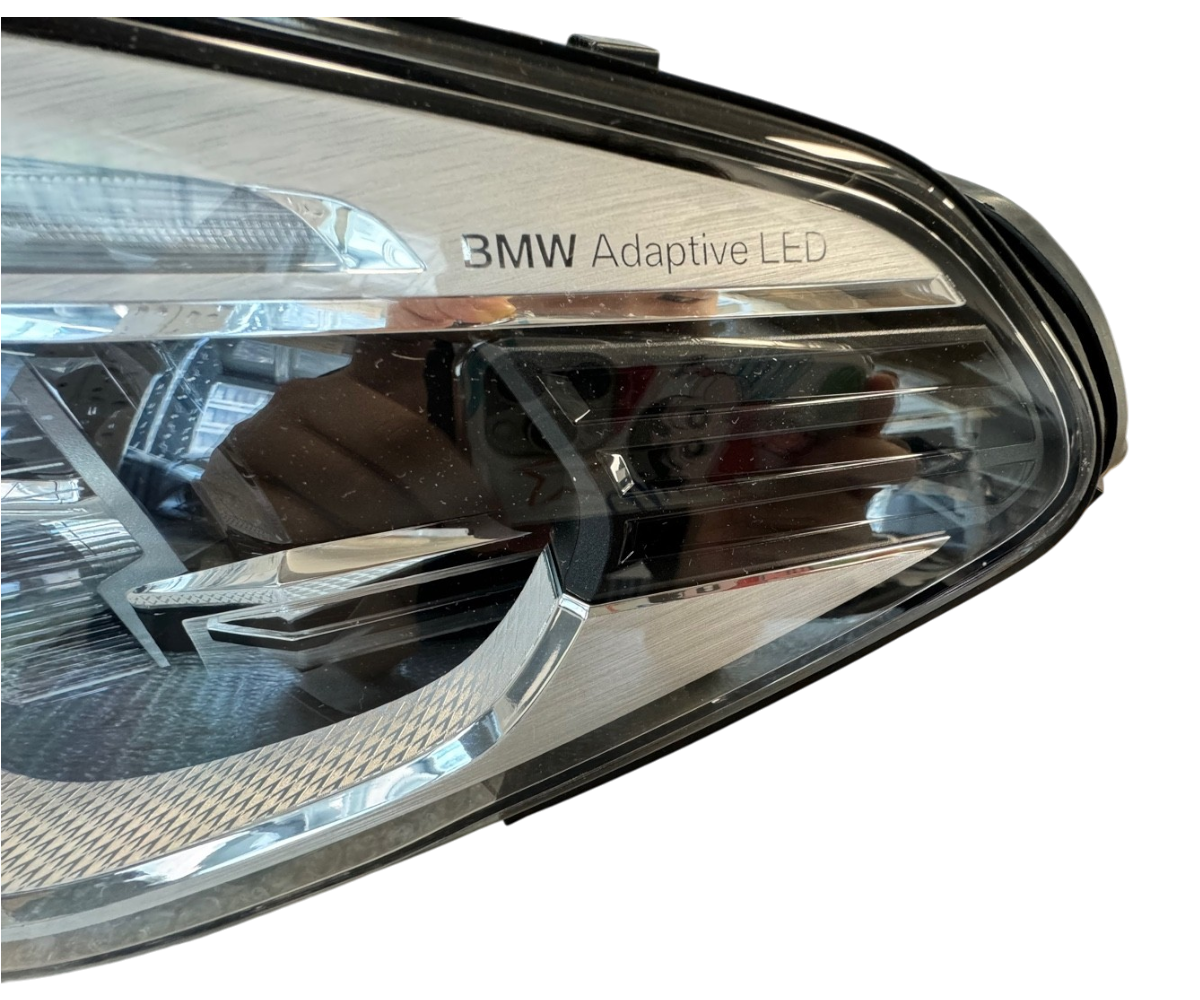 BMW 5 Series G30, G31, G38, F90 Adaptive LED Headlight (ICON) 7214961 7214962